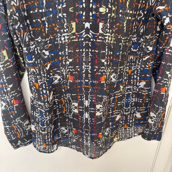 CAbi festival geometric print semi sheer bling sleeve buttons down blouse size S - Picture 9 of 12
